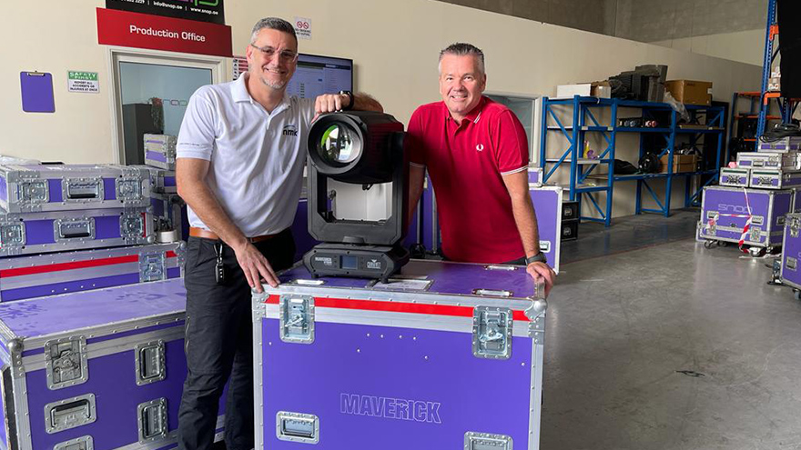 Snap Boosts Its Lighting Arsenal with Chauvet’s Maverick Storm 1 Hybrid